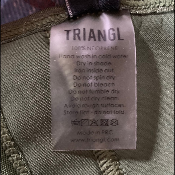 Triangl COCO - Floral Affair Bikini - Picture 11 of 11